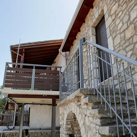 Villa Anastasia's Lazarata